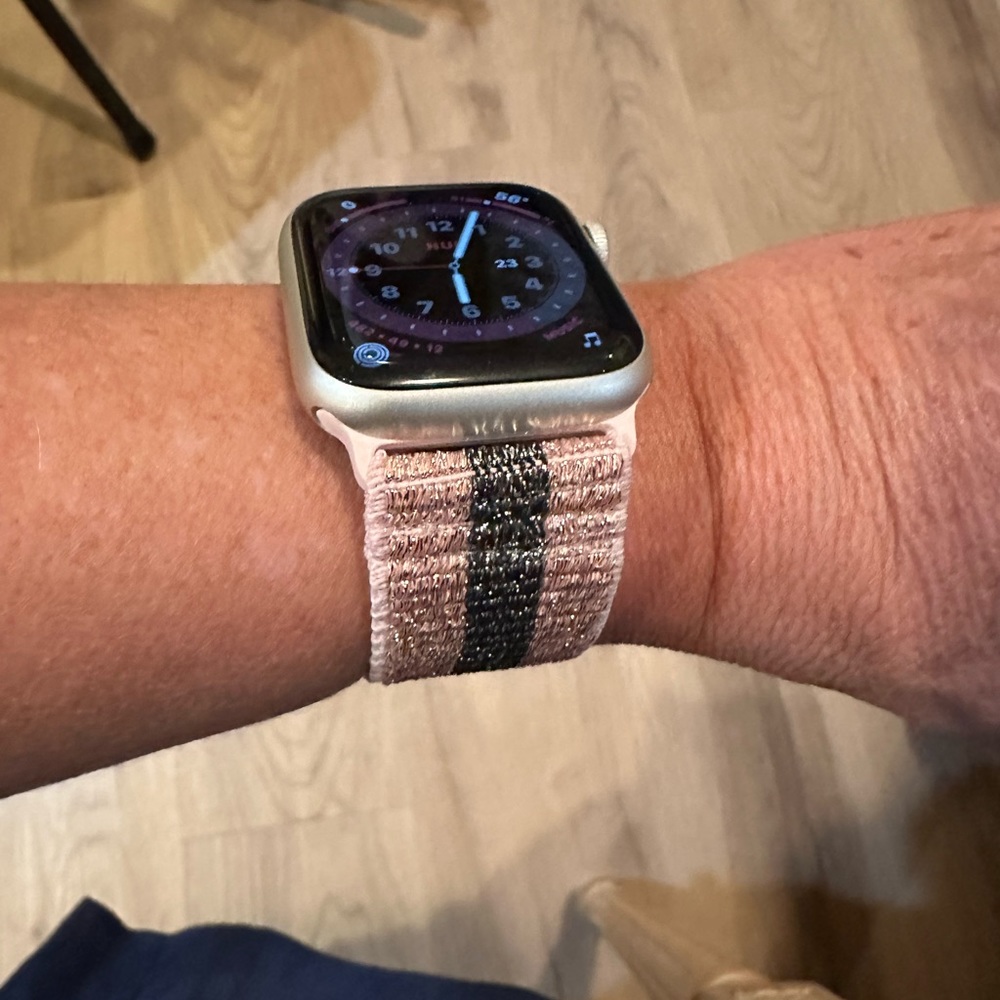 New Apple Watch band sparkle stripe adjustable removable strap